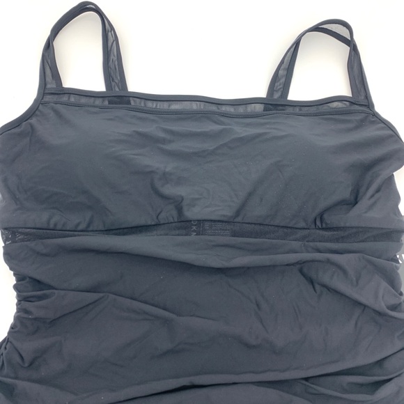 DKNY Women’s One Piece Black Swimsuit NEW $108 - Picture 2 of 5